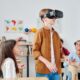 仮想空間で学ぶ子どもたち、メタバースフリースクールの学び場