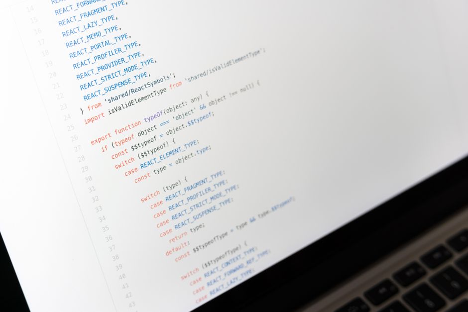 プログラミングオンライン塾で扱うコードの画面イメージ